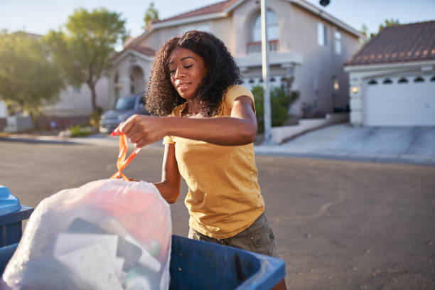 Best Yard Cleanup Services  in Ferndale, CA
